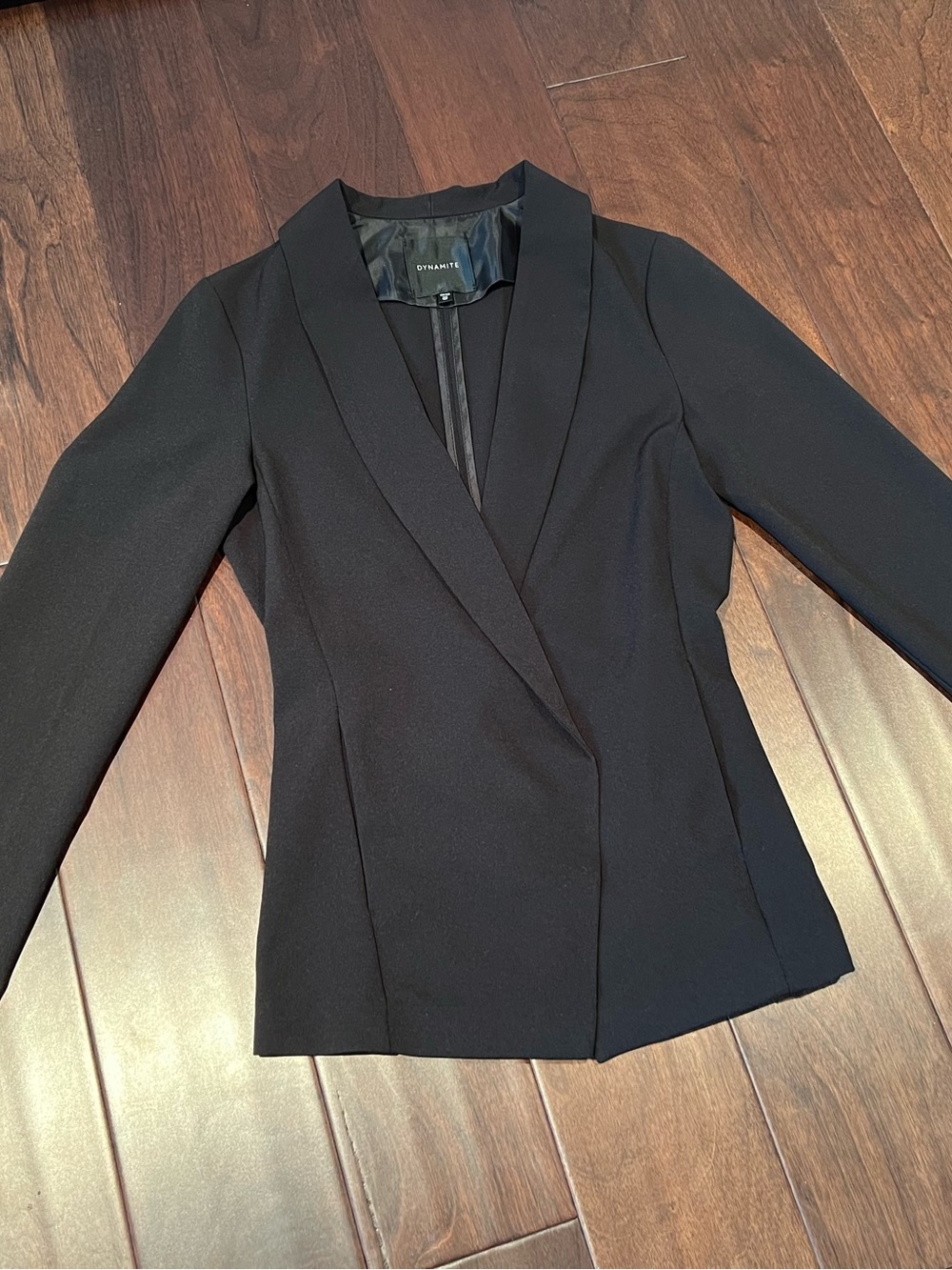 Dynamite Women’s Blazer